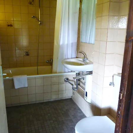 Vorauf Loew 13 Apartment *